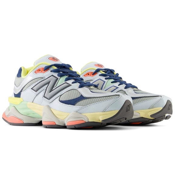 New Balance Shoes - 👗🐬 NEW BALANCE 9060 ICE BLUE 👗🐬